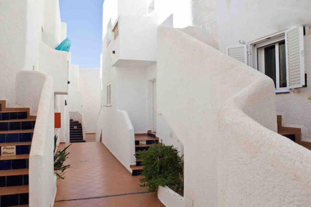 Apartamento A 2 Minutos Andando A La Playa. La Isleta del Moro Εξωτερικό φωτογραφία
