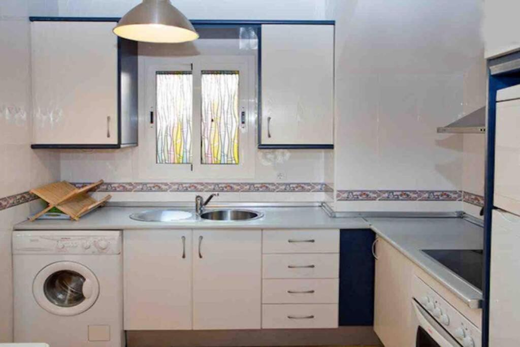 Apartamento A 2 Minutos Andando A La Playa. La Isleta del Moro Εξωτερικό φωτογραφία